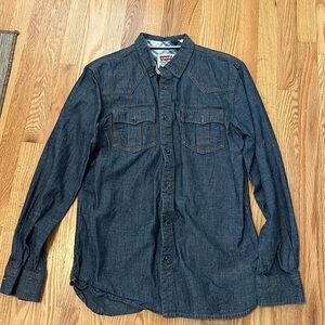 Levi’s Denim long sleeve shirt.